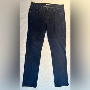 Levi’s classic straight leg 14   32 waist 32 length 11 in rise